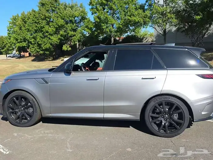 Land Rover Range Rover Sport SV Edition One Flux Silver 4