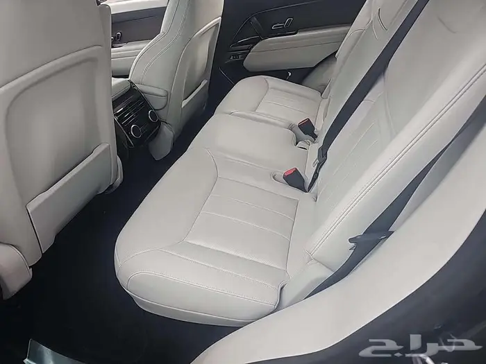 Land Rover Range Rover Sport SE 12