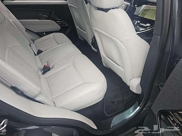 Land Rover Range Rover Sport SE 13