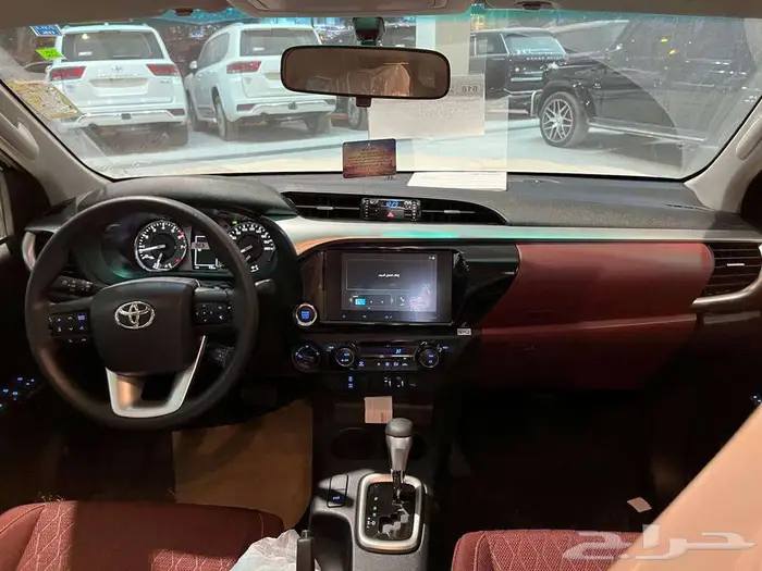 تويوتا هايلكس غمارتين بنزين دبل 4X4 م2025 ( سعودي ) 9