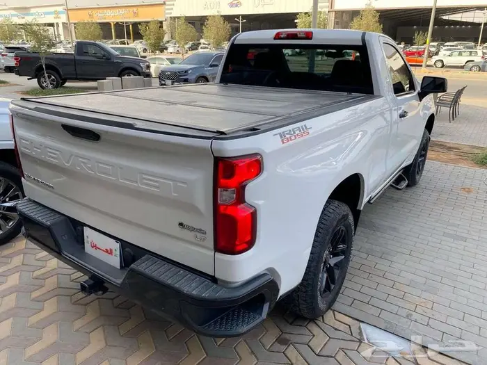 شيفورليه سيلفرادو تريل بوس موديل 2019 عداد 207 الف كم 4