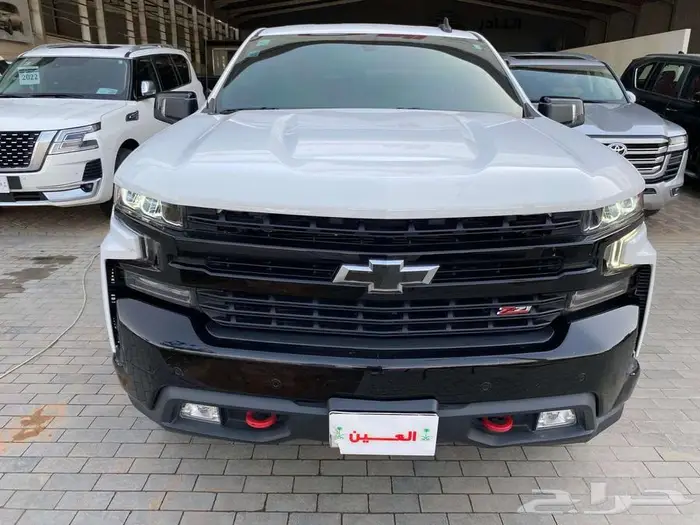 شيفورليه سيلفرادو تريل بوس موديل 2019 عداد 207 الف كم 2