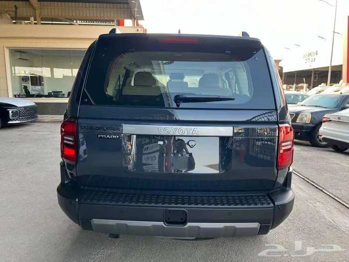 تويوتا برادو TXL 3 بنزين 2025 متاح اقساط و كاش 4