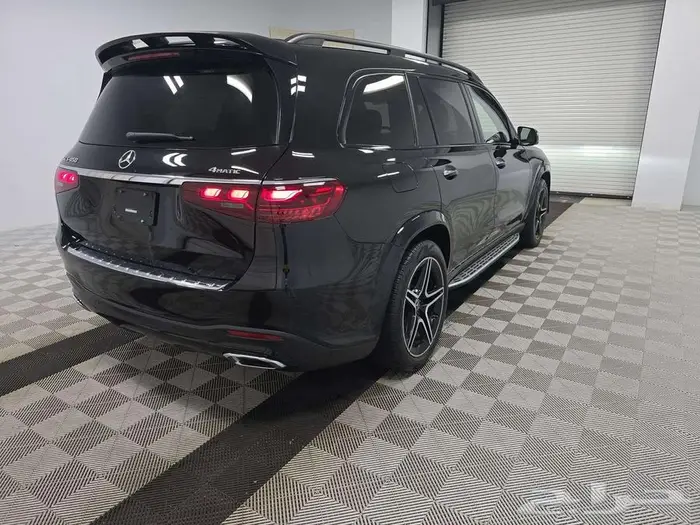 Mercedes-Benz GLS 450 4MATIC 3