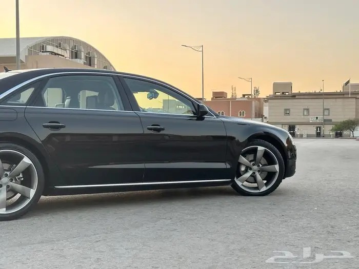 اودي A8 كواترو فل كامل v6 4