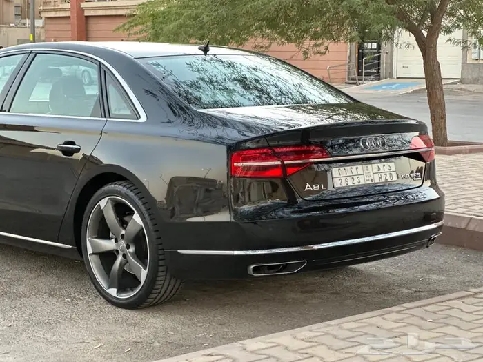 اودي A8 كواترو فل كامل v6 19