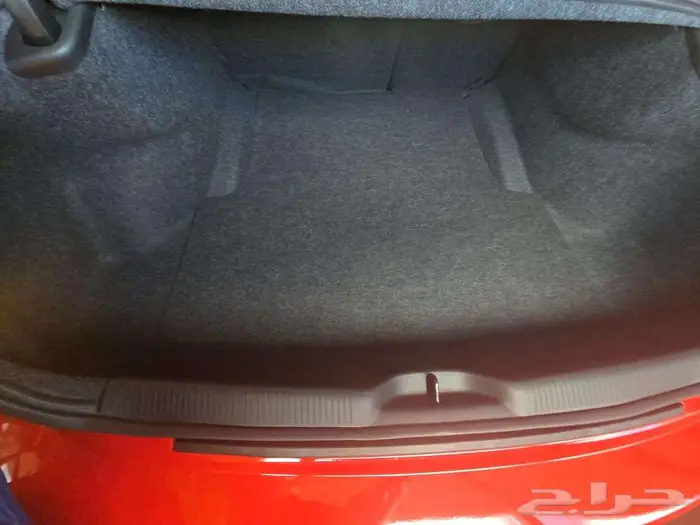 تشارجر هيلكات وايد بودي 2023 شبه اصفار 14