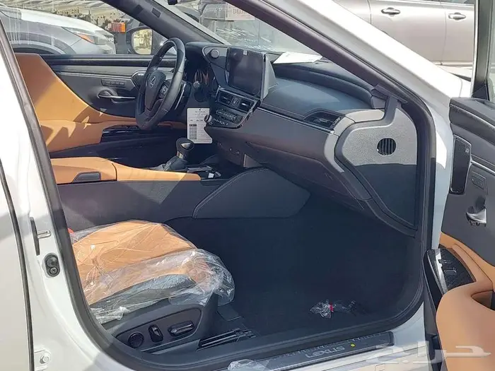 لكزس ES350 DD سعودي موديل 2025 كاش واقساط 6