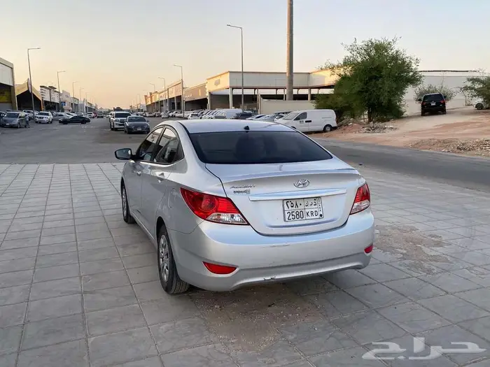 هيونداي اكسنت ستاندر 2018 3