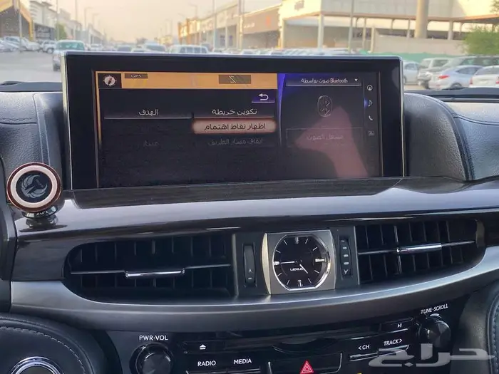 لكزس LX570فل كامل 2018 7