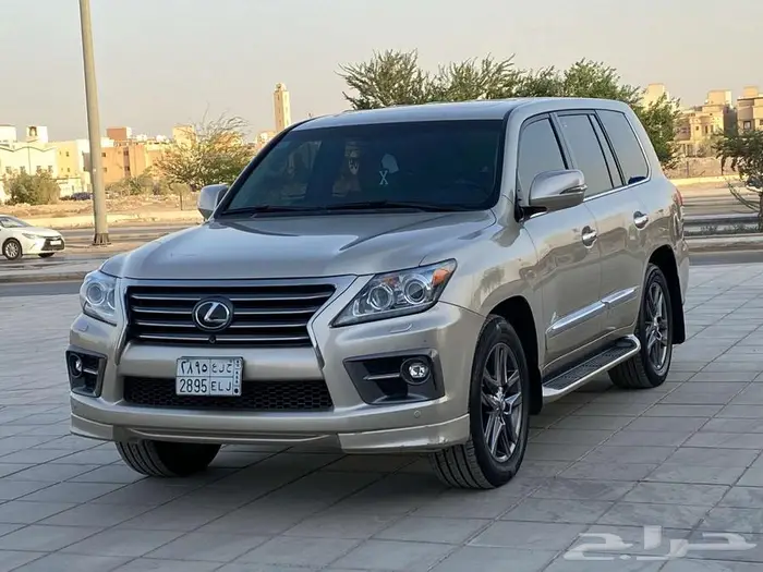 لكزس LX570 فل كامل 2015 2