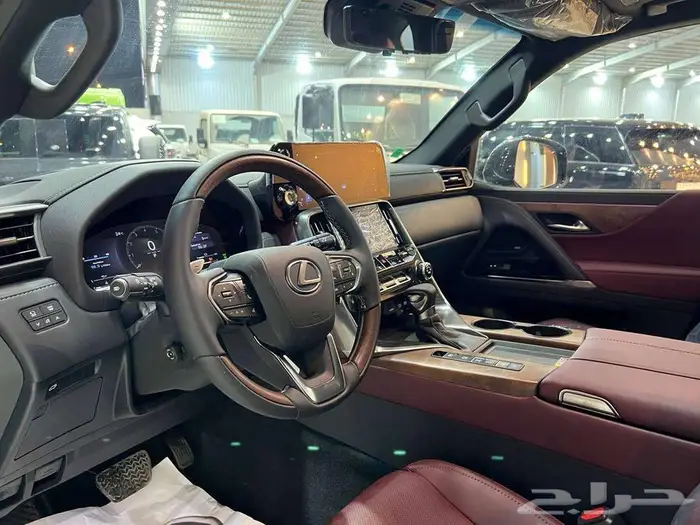 لكزس LX600 BB موديل 2025 قسطها مع شركه خالد 9