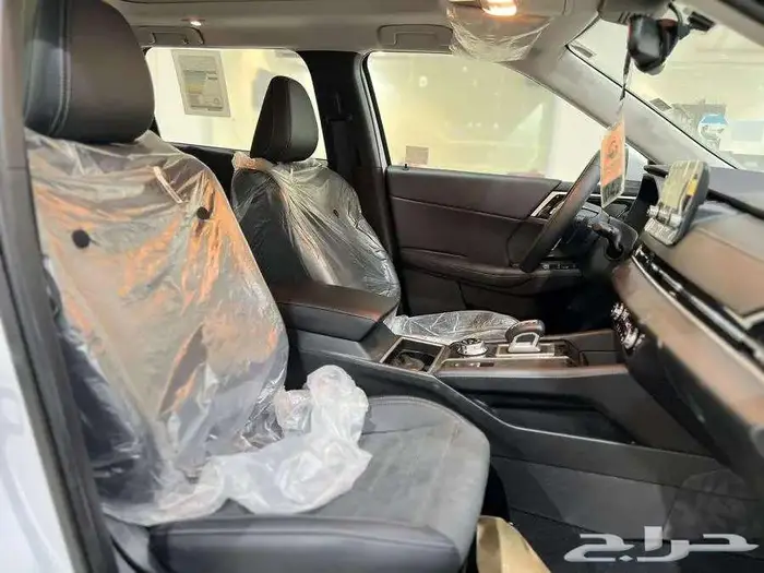 ميتسوبيشي اوتلاندر نص فل7 راكب 2025 استلم لوحاتك خلال ساعه 8