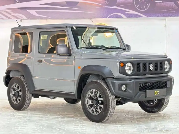 سوزوكي جمني 3 ابواب 2026 10