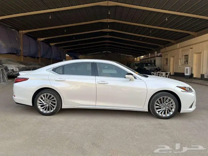 لكزس ES350 CC بنزين 2025 متاح اقساط و كاش 2