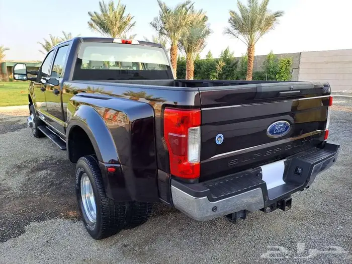 تحدي العمالقة  4 مركبات F-350 ديزل (4x4) للبيع 6