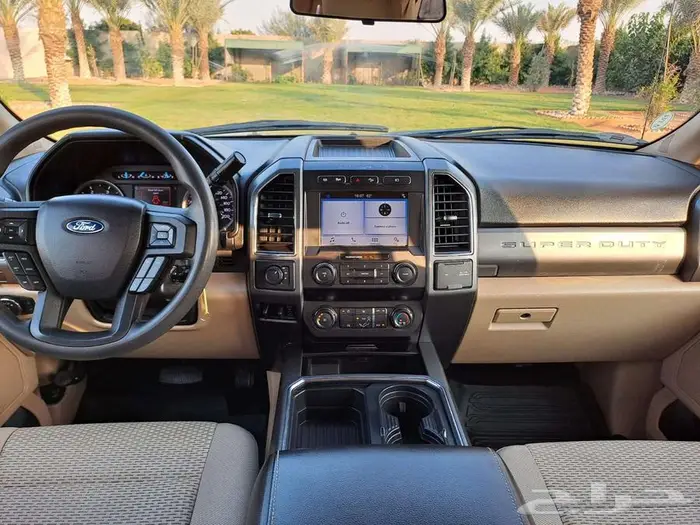 تحدي العمالقة  4 مركبات F-350 ديزل (4x4) للبيع 4