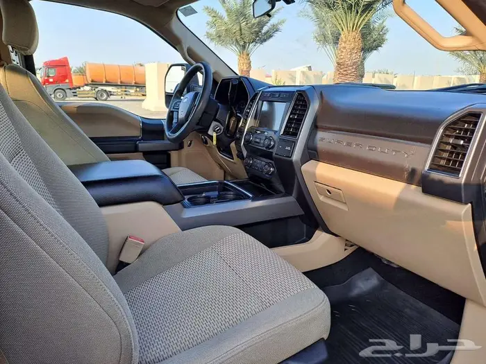 تحدي العمالقة  4 مركبات F-350 ديزل (4x4) للبيع 8