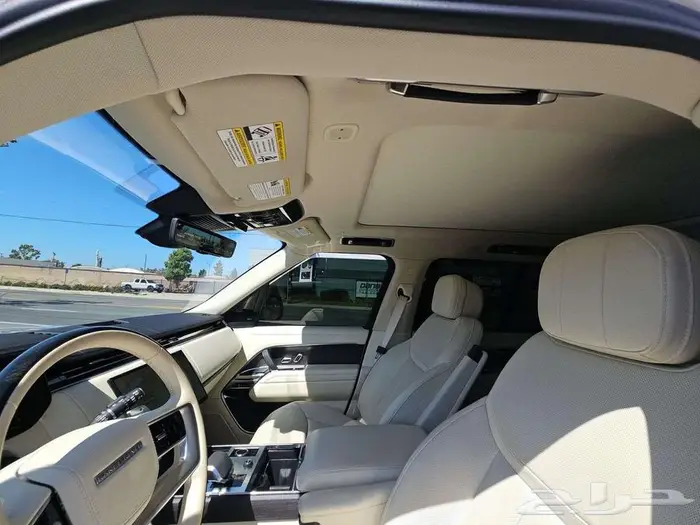 2023 Land Rover Range Rover SE V6 9