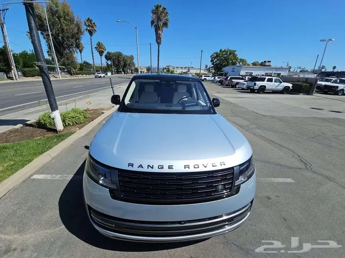 2023 Land Rover Range Rover SE V6 1