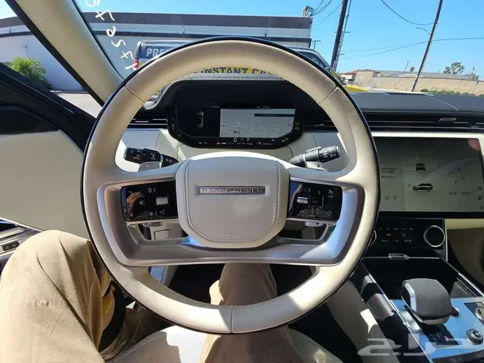 2023 Land Rover Range Rover SE V6 5