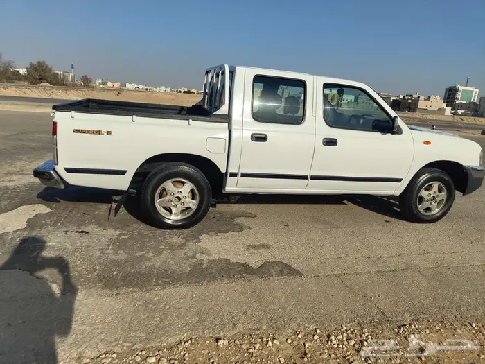 نيسان ددسن 2012 6