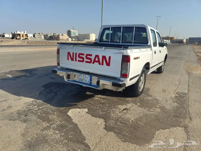نيسان ددسن 2012 4