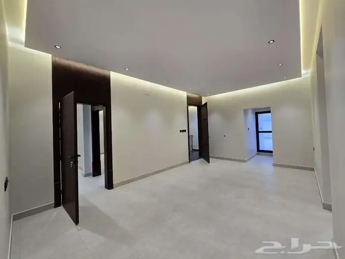 شقة علوية فاخرة للبيع حي الزهور - أبها 5