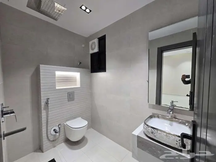 شقق علوية فاخرة للبيع المبطي - حي المعارض - خميس مشيط 24