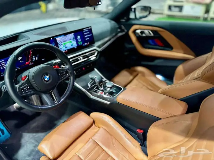 M2 BMW الموديل 2023 20