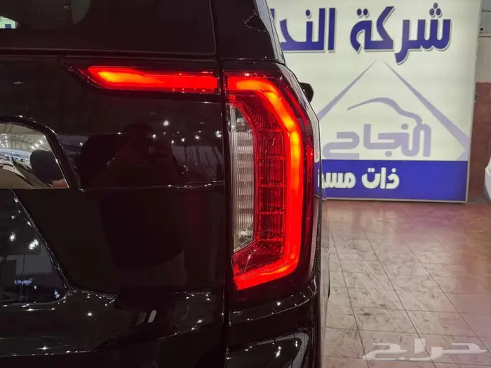 جي ام سي يوكن 2023 SLE دبل 4