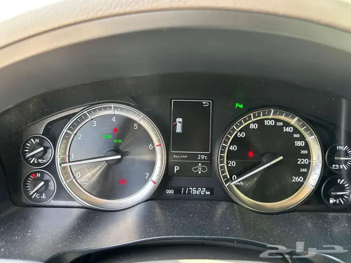 لكزس LX 570 S موديل 2021 14