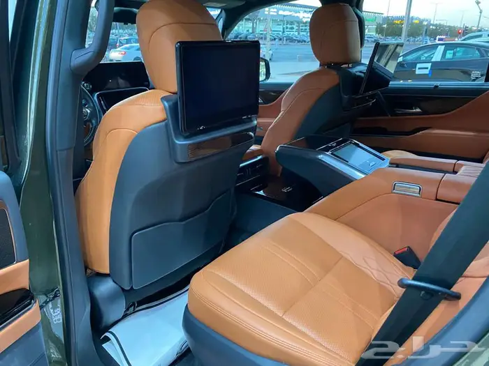 لكزس LX600 VIP 2024 زيتي سعودي 11