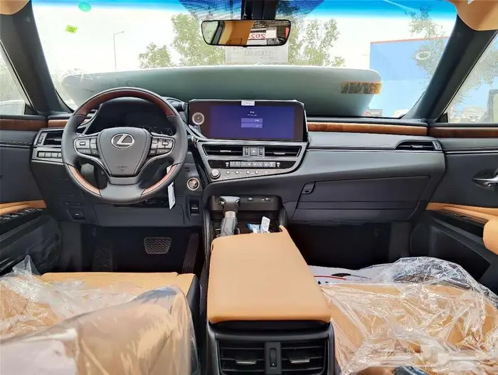 لكزس ES 350 CC موديل 2025 سعودي الاقل سعرا 6