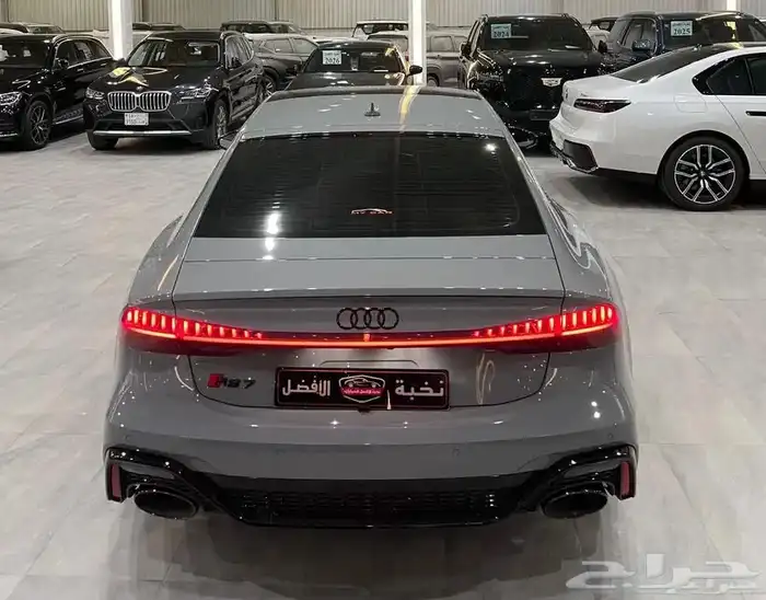 اودي rs7 performance 10