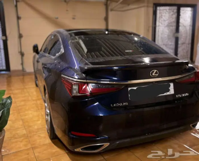 للبيع لكزس ES350 موديل 2021 الموتر منوة المستخدم 3