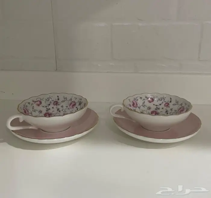 لوحه جداريه وأكواب جميله 4