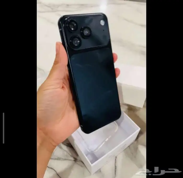 ايفون 17 صيني 0