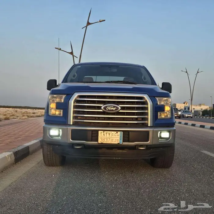 فورد 2015 F-150 XLT 4X4 1