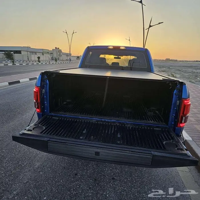 فورد 2015 F-150 XLT 4X4 11