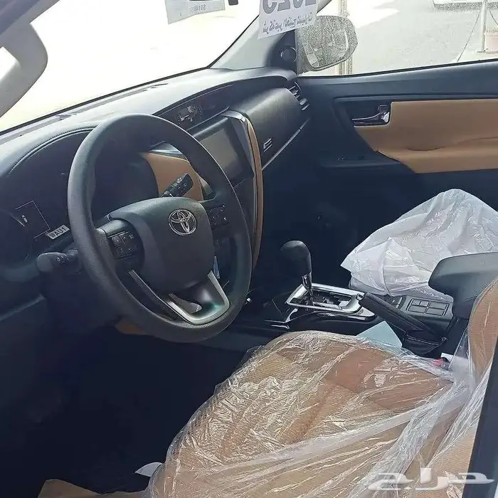فورتشنر 4 سلندر دبل بنزين موديل 2025 4