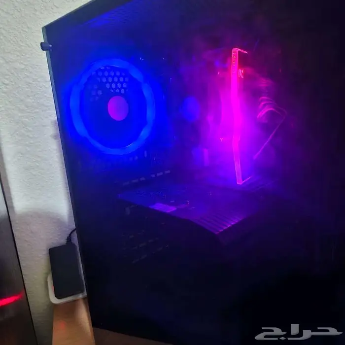 كمبيوتر العاب رخيص pc gaming ونظيف جدا مع ملحقاتة والعاب 0