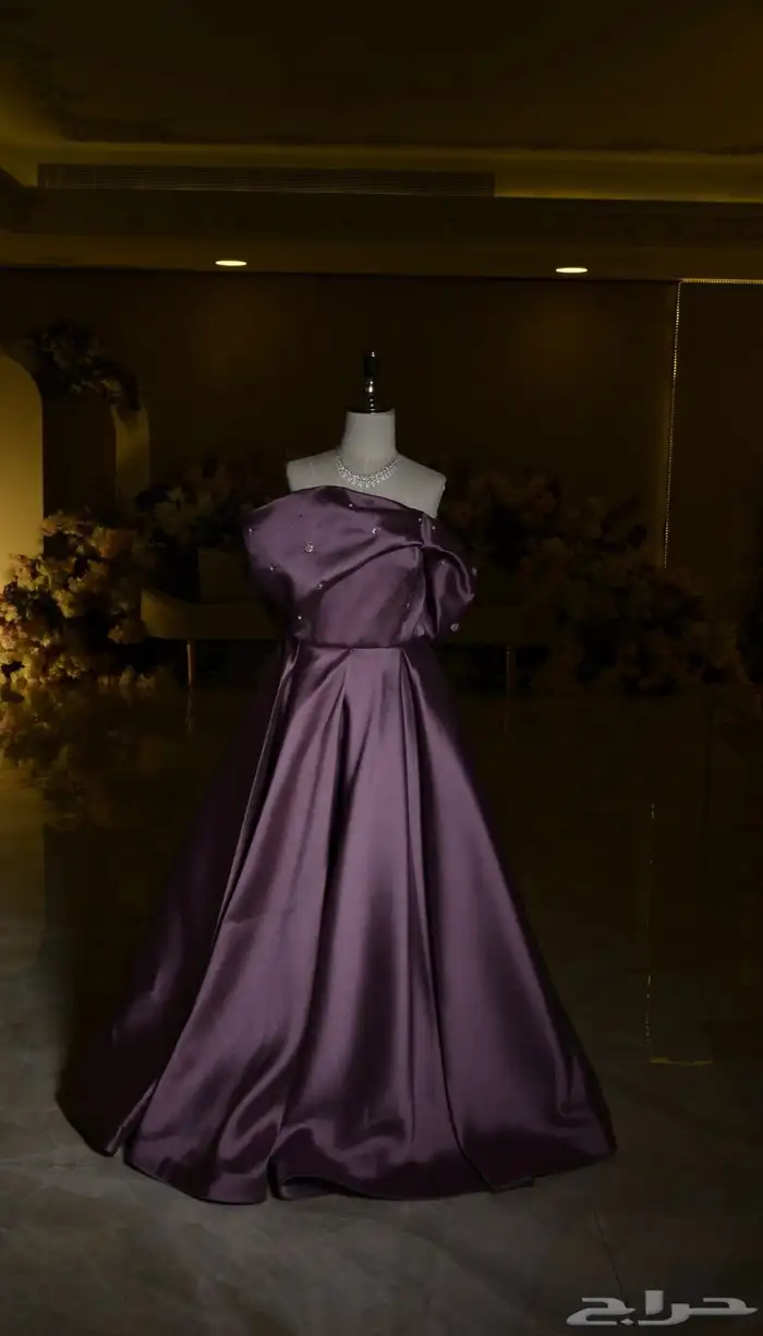 فستان من المصممه هاجر الزامل 0