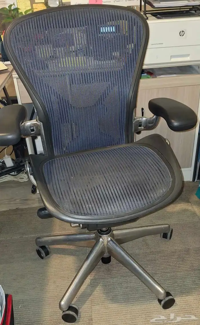 كرسي هارمن ميلر 3