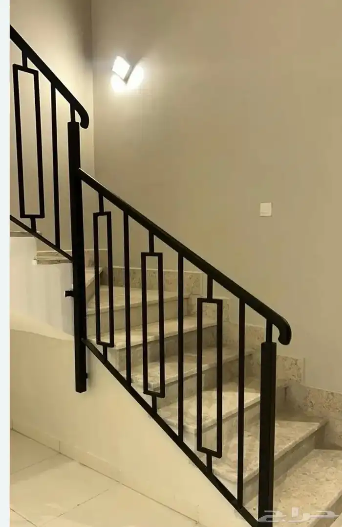 حداده أبواب هناجر شبابيك دربزين مظلات سواتر 0