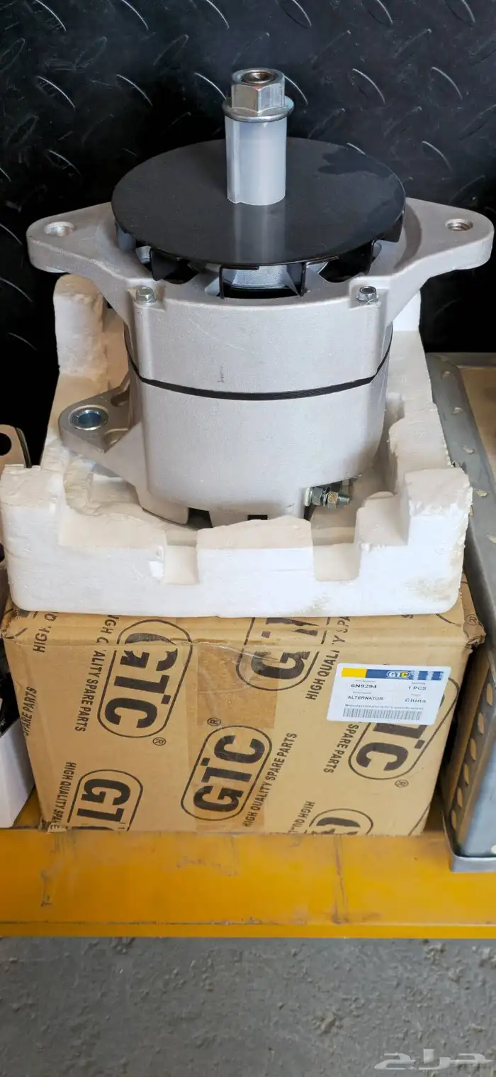 ستوك بقطع غيار شياول 980و 966 كاتربيلر 4