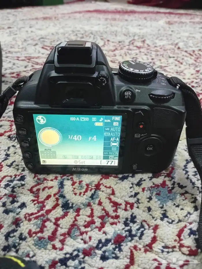 نيكون دي 3100 كاميرا احترافية. 14.2 ميجابيكسل 18 مم - 55 2