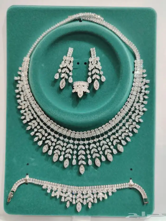 أطقم زركون فخم 4