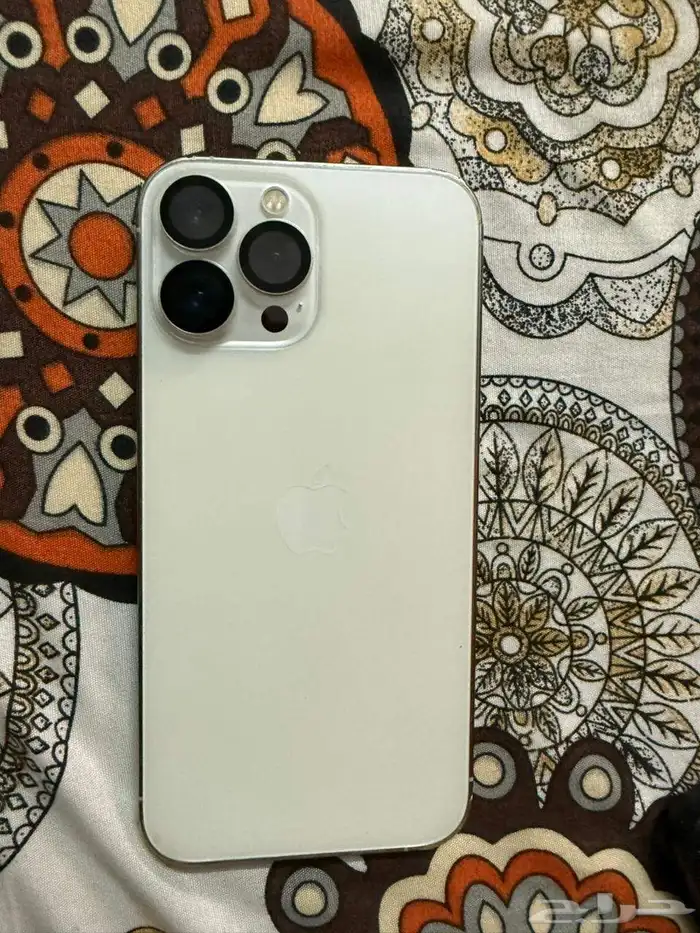 iphone 13 por max. 0