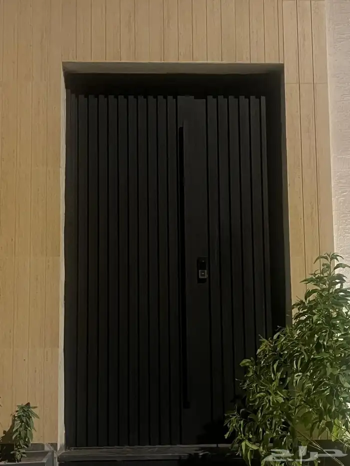 ابواب  ليدن  ابواب حديد ابواب المنيوم شبابي  مطلات 7